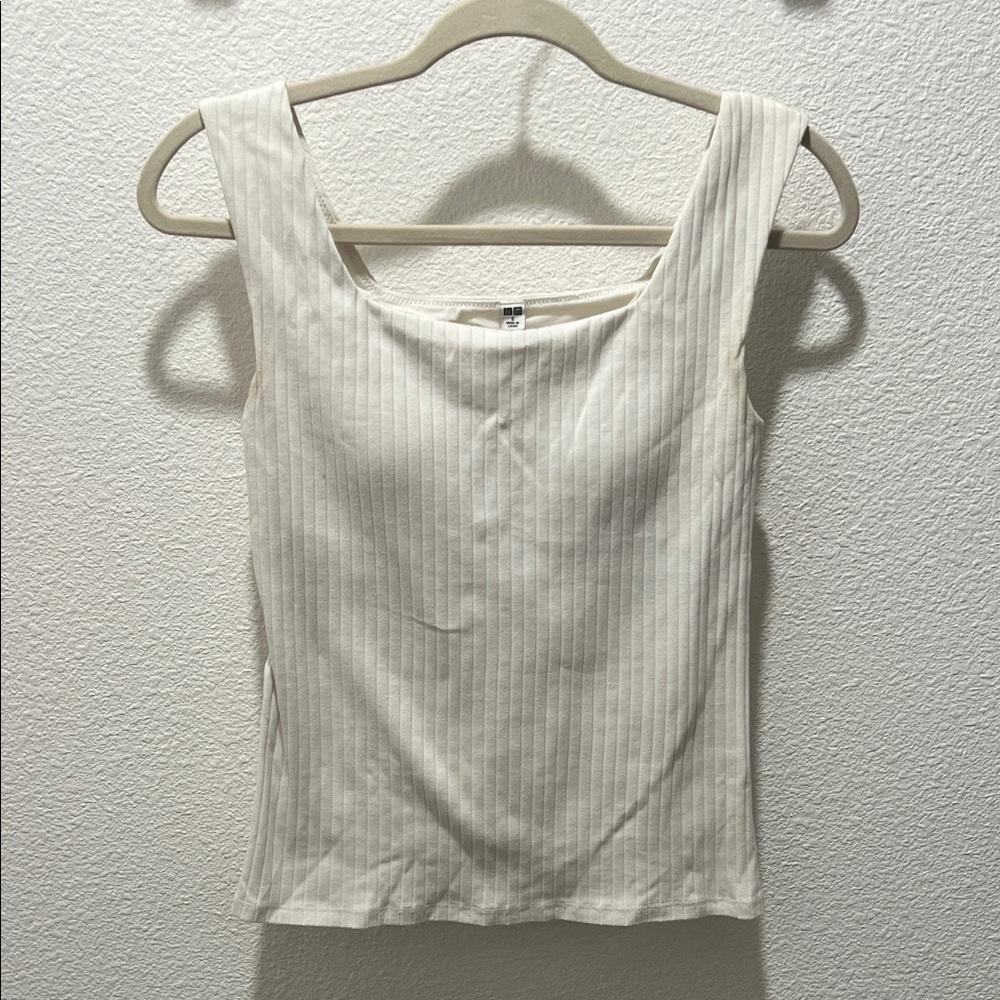 Uniqlo Ribbed Tank Top